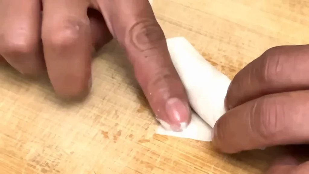 Making rolls step 6 Ambers menus Ambers Fried Lumpiang Shanghai